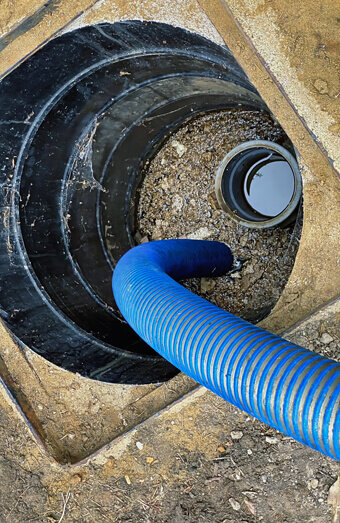 https://plumberbibralake.com.au/uploads/2025/06/pipe-relining-84958.jpg